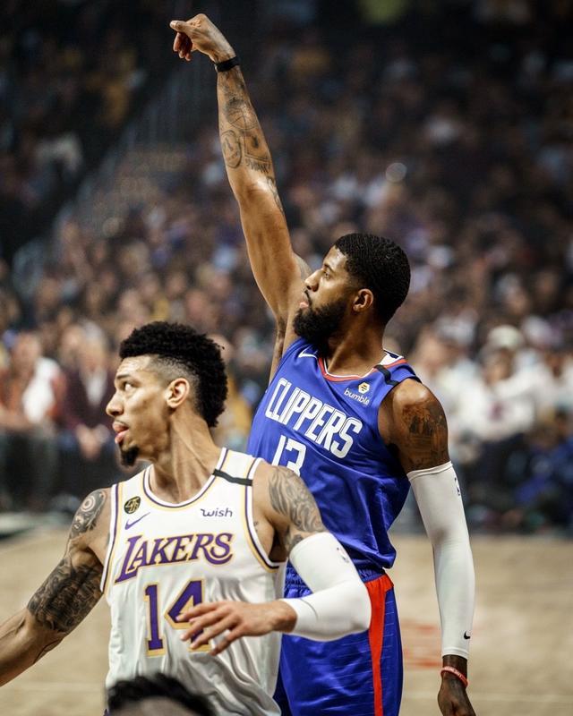 里程碑夜芝加哥公牛篮板制胜,亚冠今晨刷纪录,管理层满意,训练强度明显提升的简单介绍-开云首页体验