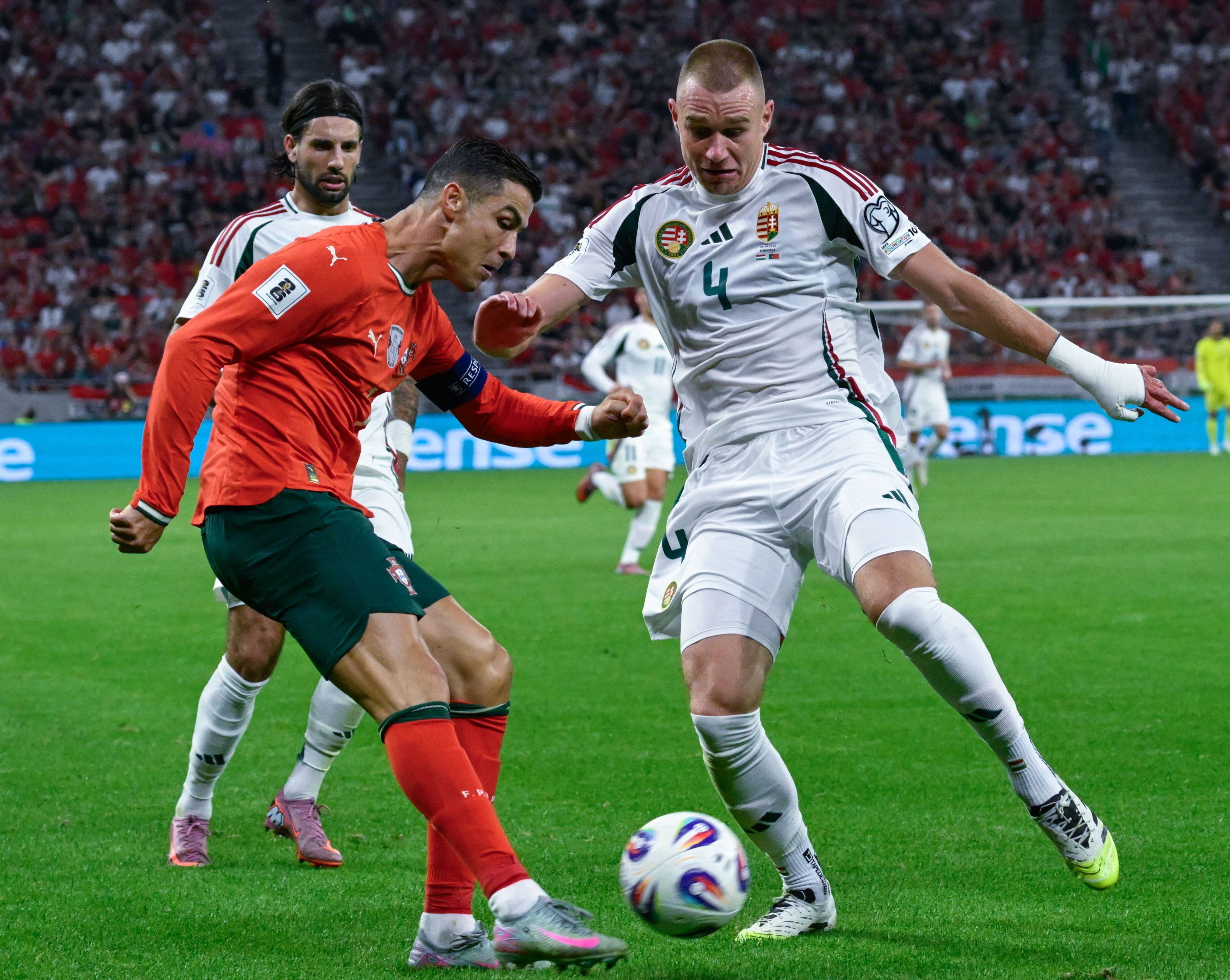 葡萄牙体育训练开放日，加时末段门线救险引欢呼，西甲在即，训练强度明显提升的简单介绍-开云平台中国