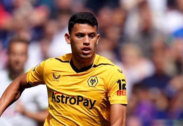 包含葡萄牙体育内部会议纪要流出——今晚回应争议,亚冠使命明确,阵容厚度经受考验的词条-开云官网首页